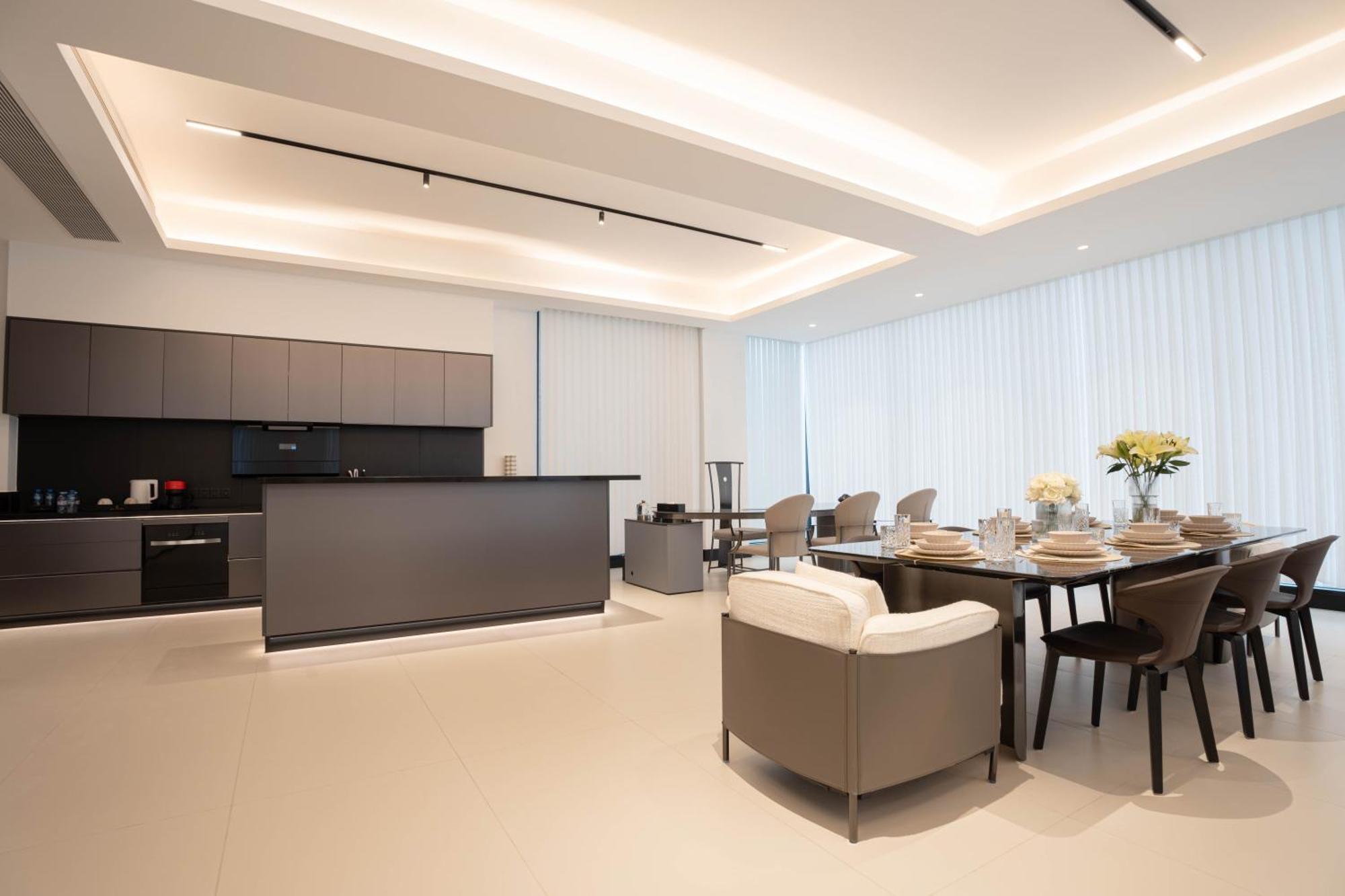 One Riviera Hotel And Residences Ban Souanmone Экстерьер фото